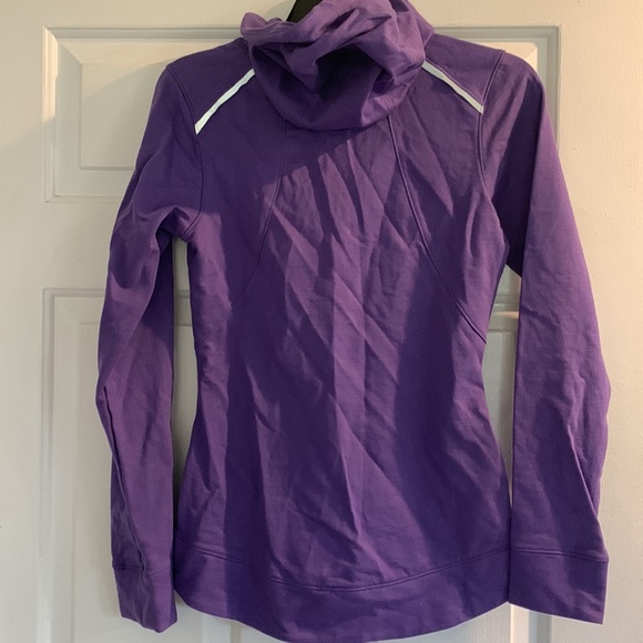 Under Armour STORM PURPLE Semi Fitted‎ zip hoodie size XS, NEW with tags NWT - Picture 8 of 8
